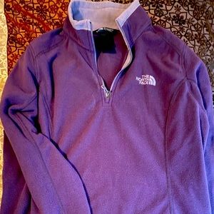 NorthFace pullover